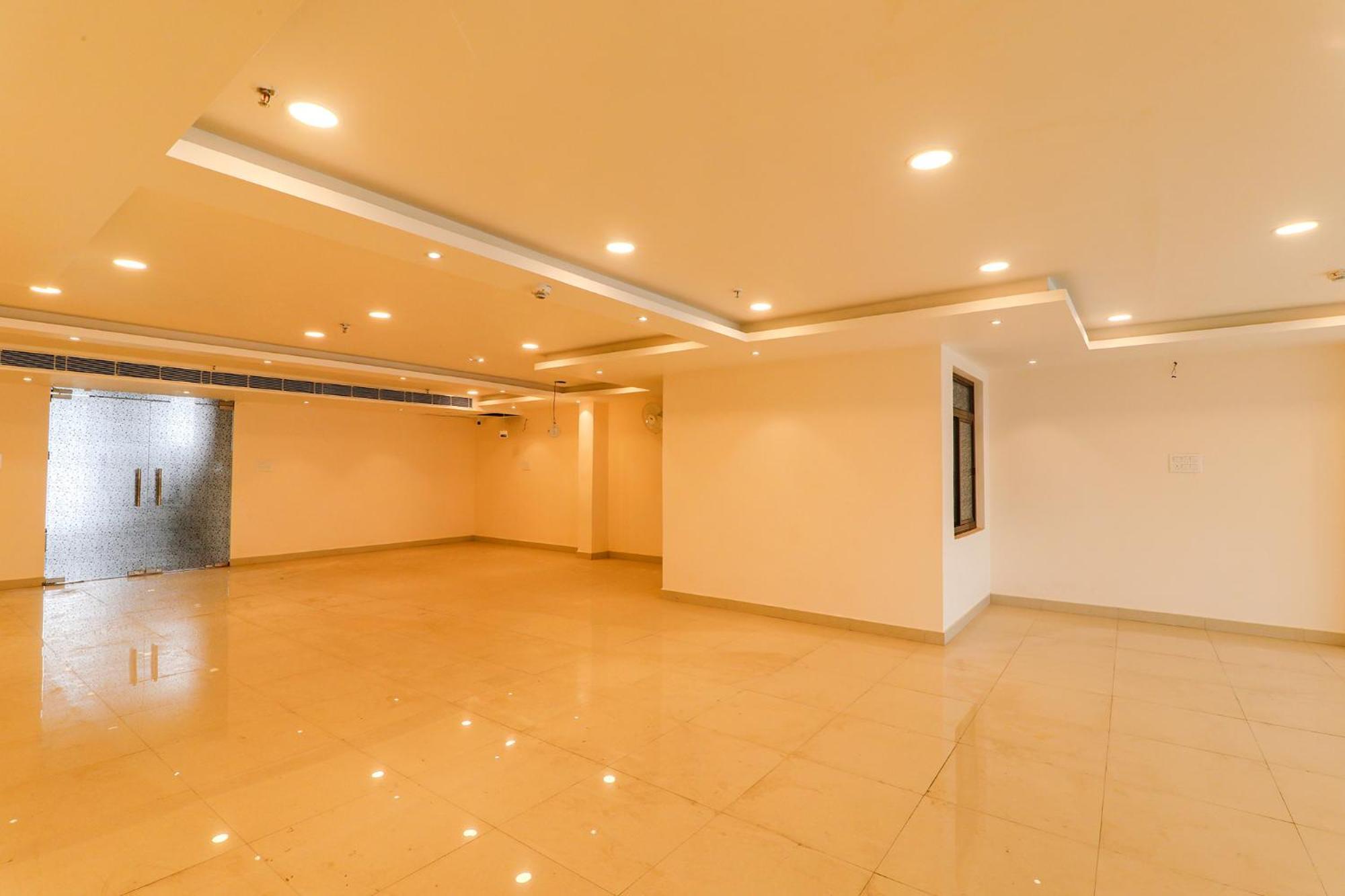 Fabhotel Rachna Palace And Banquets - Nr Lekhraj Metro Station Lucknow Buitenkant foto